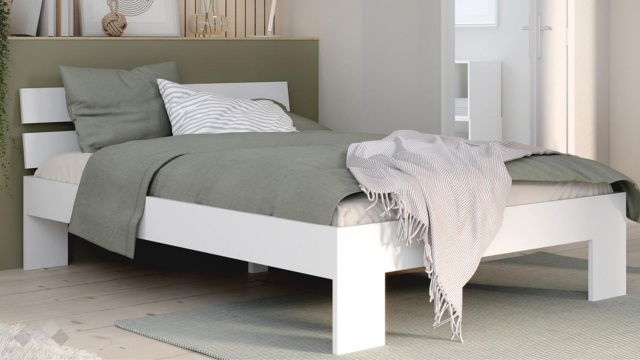 Спалня 140/200 Дирфилд с включен матрак Бонел 140/200 бял - МебелМаг Спалня 140/200 Дирфилд с включен матрак Бонел 140/200 бял